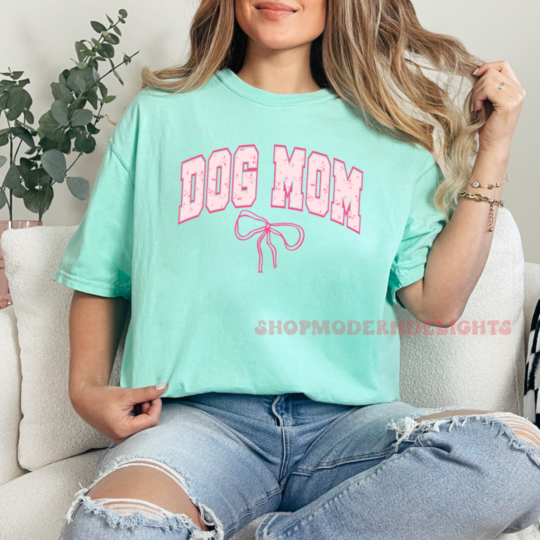 Dog Mom T-Shirt